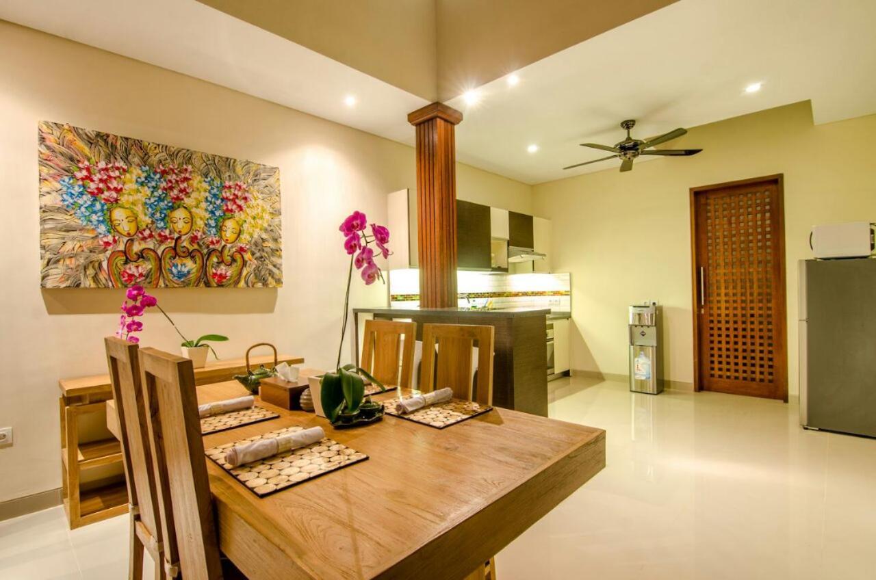 Kesari Haven Villa Sanur Esterno foto