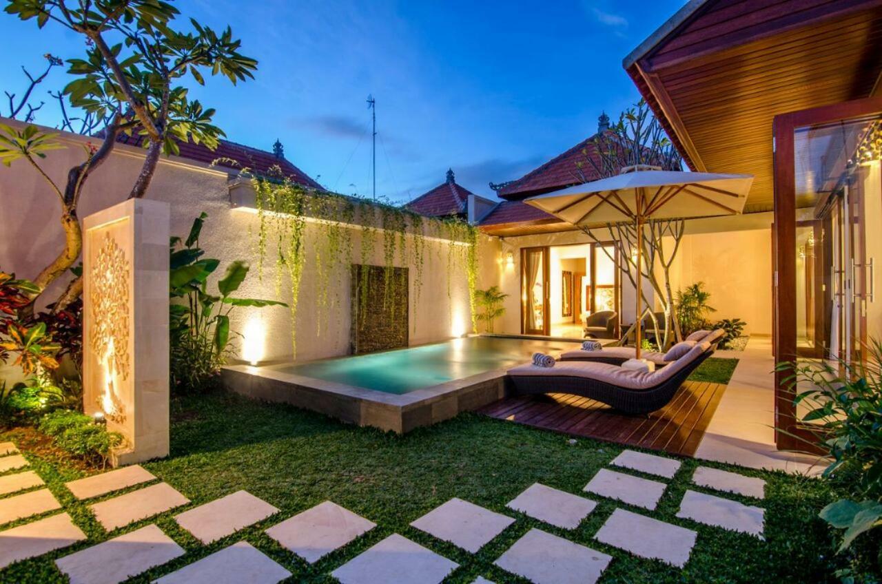 Kesari Haven Villa Sanur Esterno foto